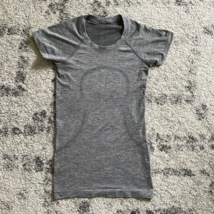 LULU LEMON SWIFTLY TECH